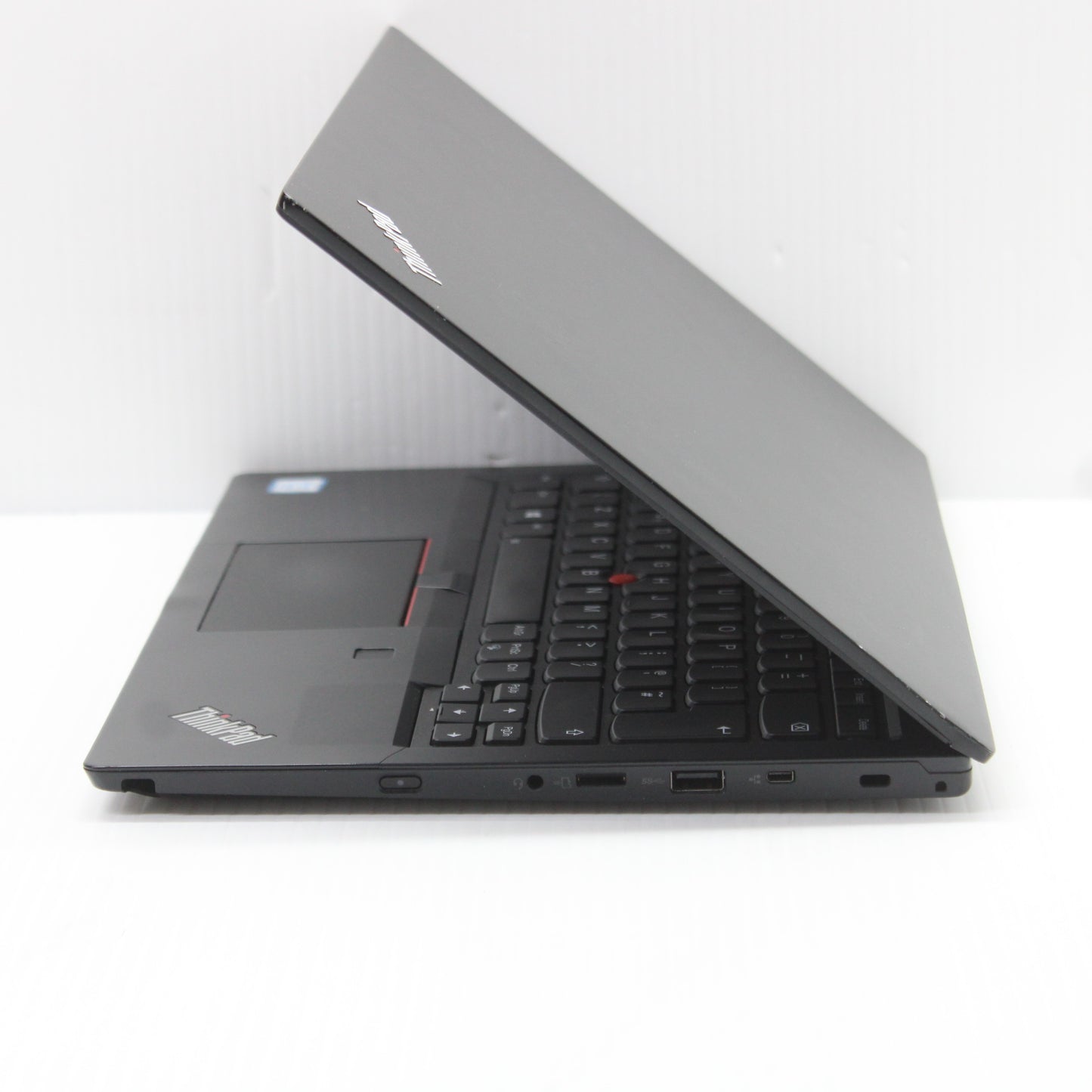 40b526537a1ff09d21e3f081767e7100