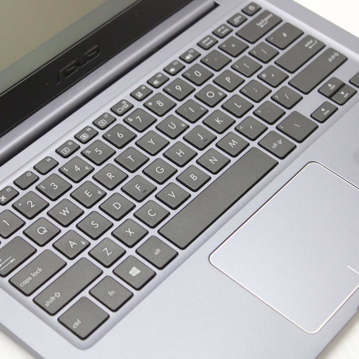 bca0f602f7de3dde9f1c8a5d22d42560