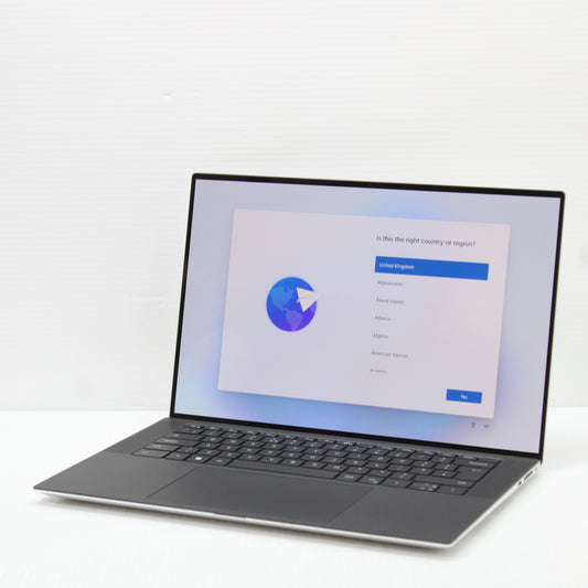 Dell XPS i7 Laptop 9530 15.6 in 32GB DDR5 RAM 1TB NVMe Intel 13700H RTX 4060 8GB