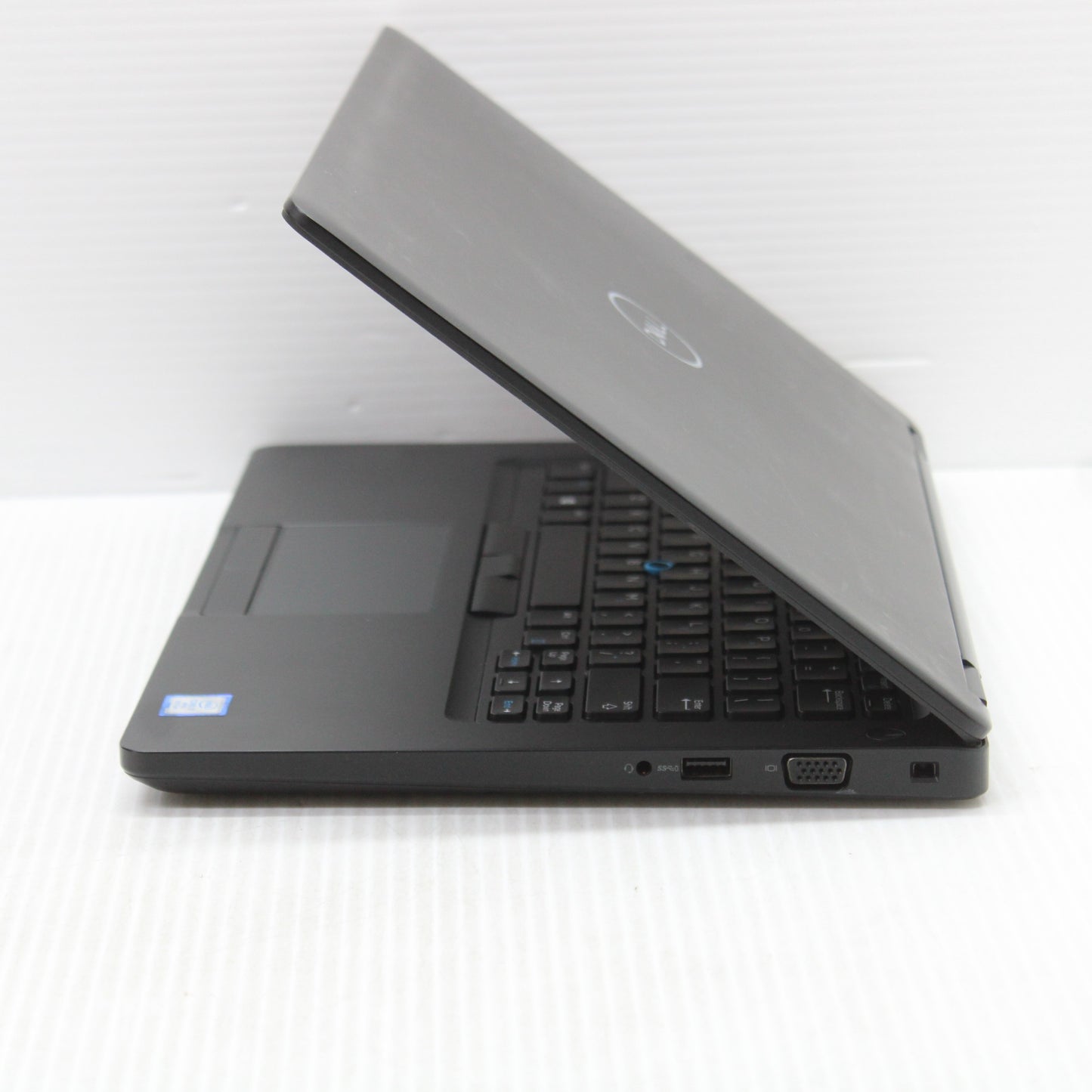 Dell Latitude i7 Laptop 14 inch 5490 16GB RAM 256GB SSD Intel 8650U Windows 11