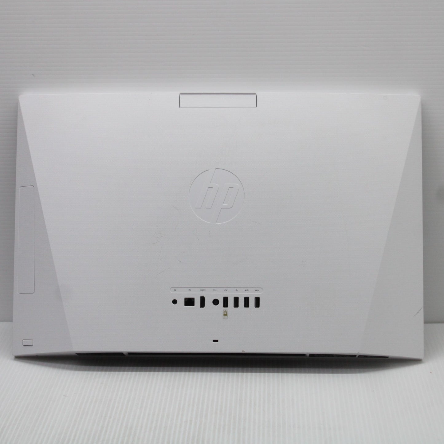 HP i5 All in One PC 23.8 in 24-df1xxx 8GB RAM 256GB SSD Intel 1135G7 Windows 11