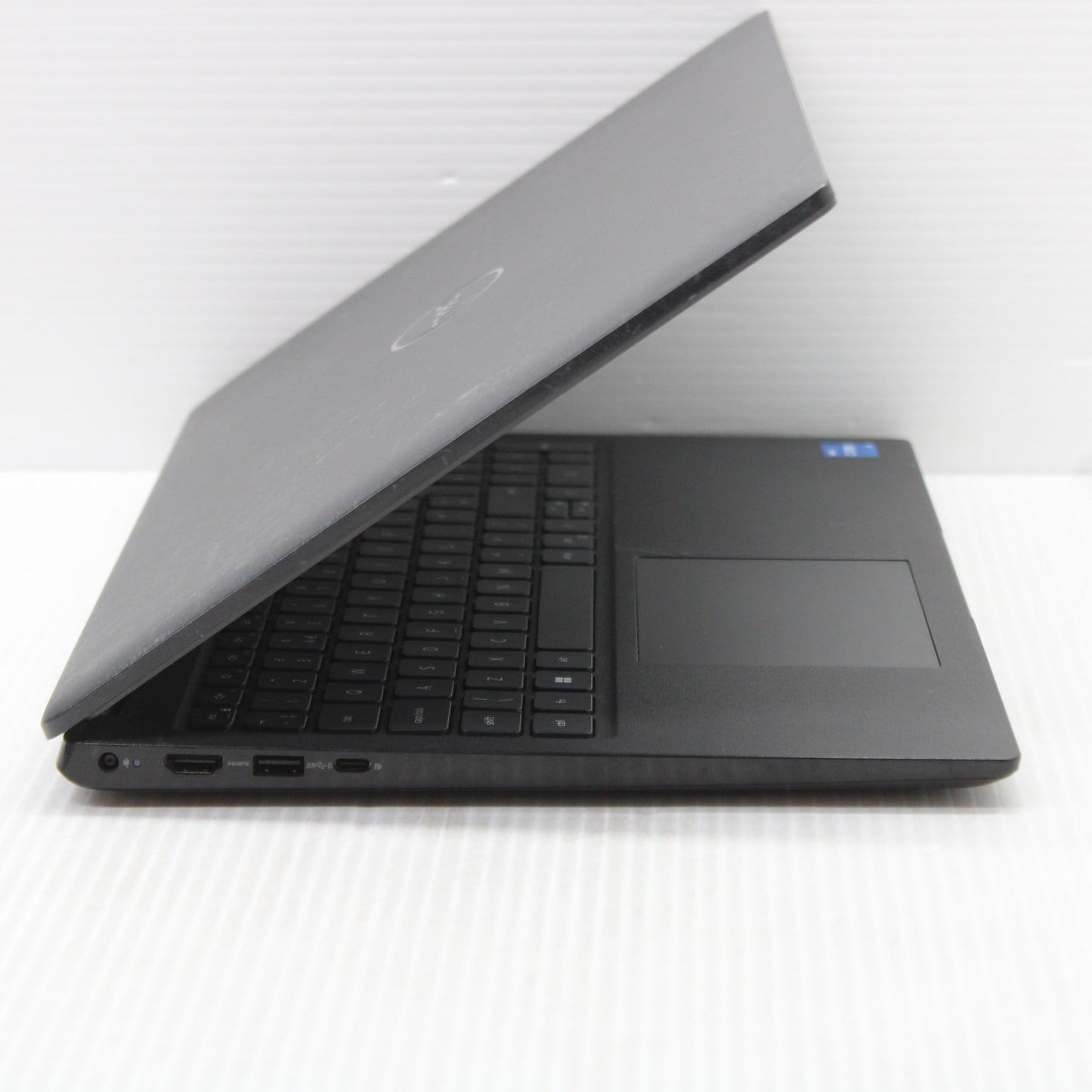 Dell Latitude i5 Laptop 15.6 in 3520 16GB RAM 256GB NVMe Intel 1135G7 Windows 11