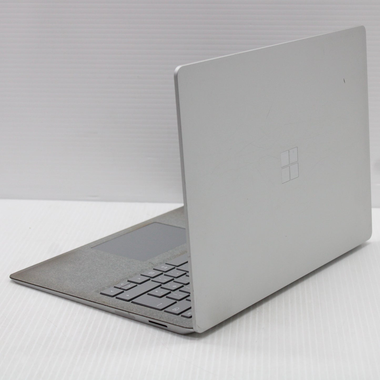 da807854f0f3f99e4c4e6c93039fe457