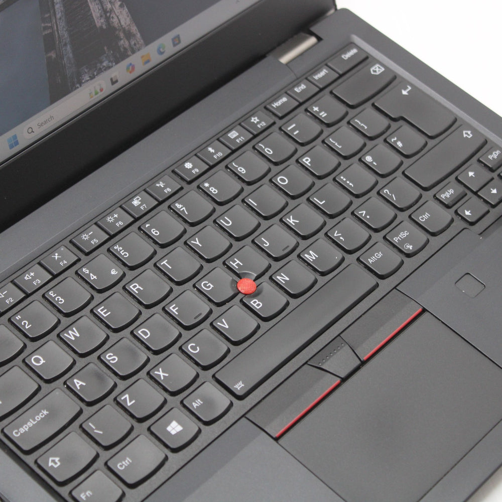 8c615bc44fd586bfa67e92e01a8a8bb3