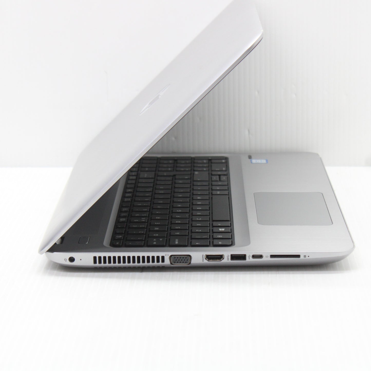 b2f17e3dc639f56371850c6fb77cd4a9