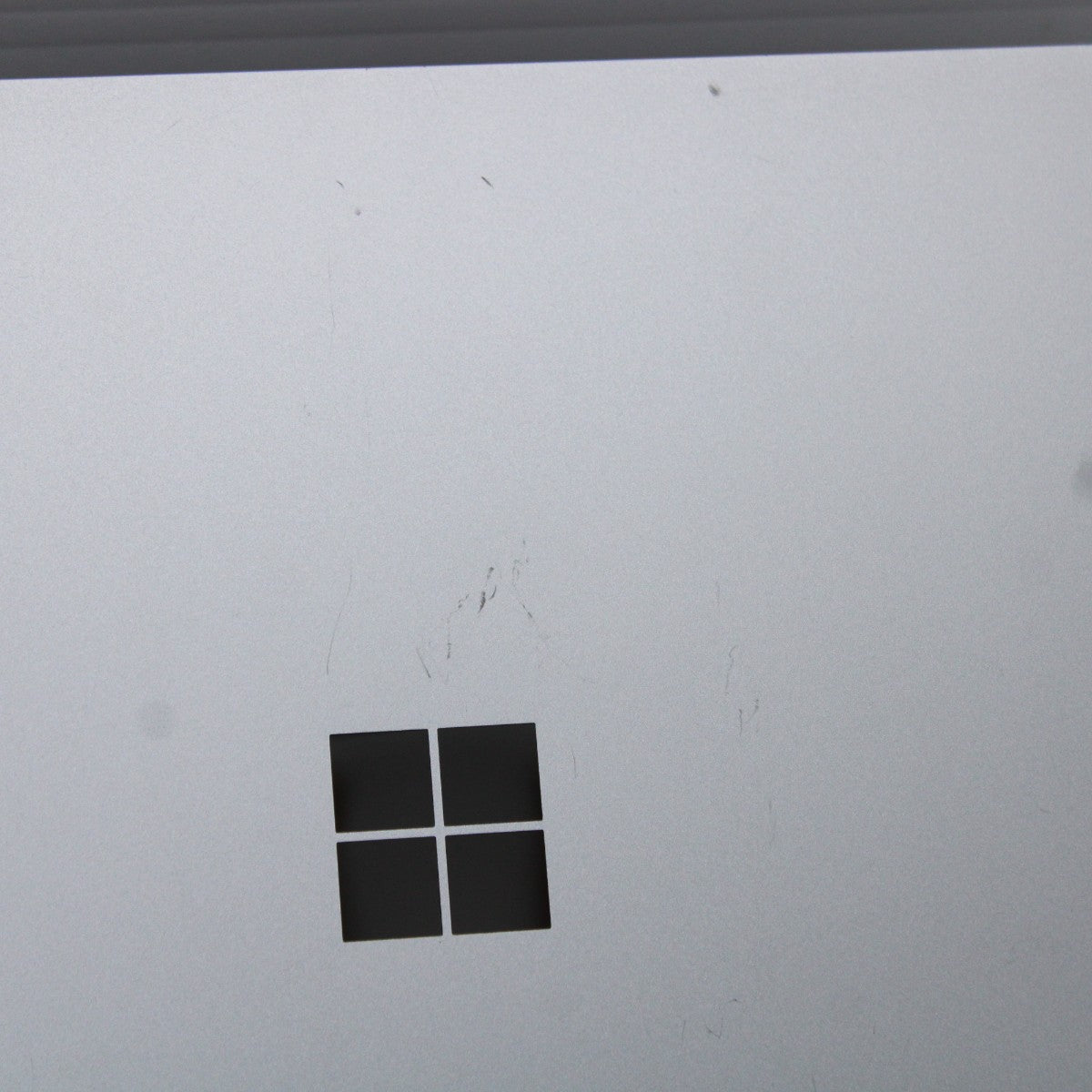 Microsoft Surface i5 Laptop Go 2 12.4 in 16GB RAM 256GB NVMe SSD Intel 1135G7