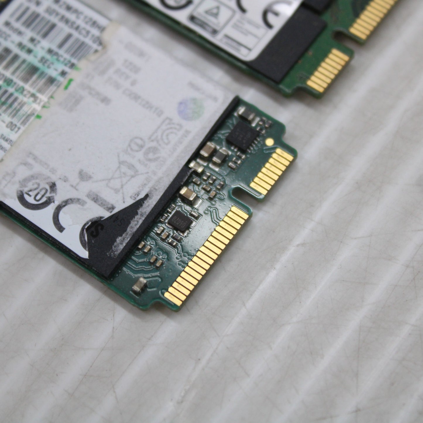 10x 120/128GB mSATA Solid State Drives Mixed Models Health Tested To 90%