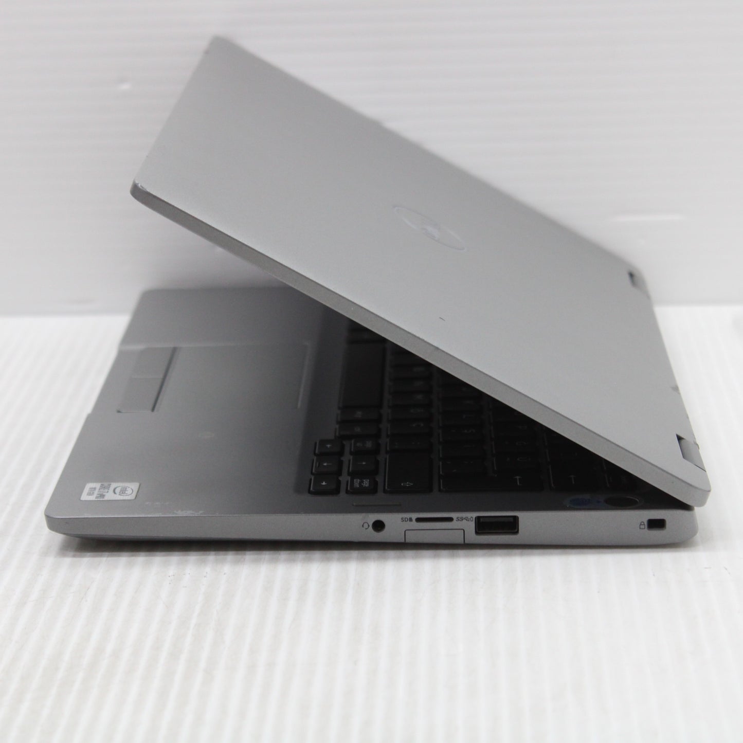 Dell Latitude i7 2 in 1 Touch 13.3 in 5310 16GB RAM 256GB NVMe SSD Intel 10610U