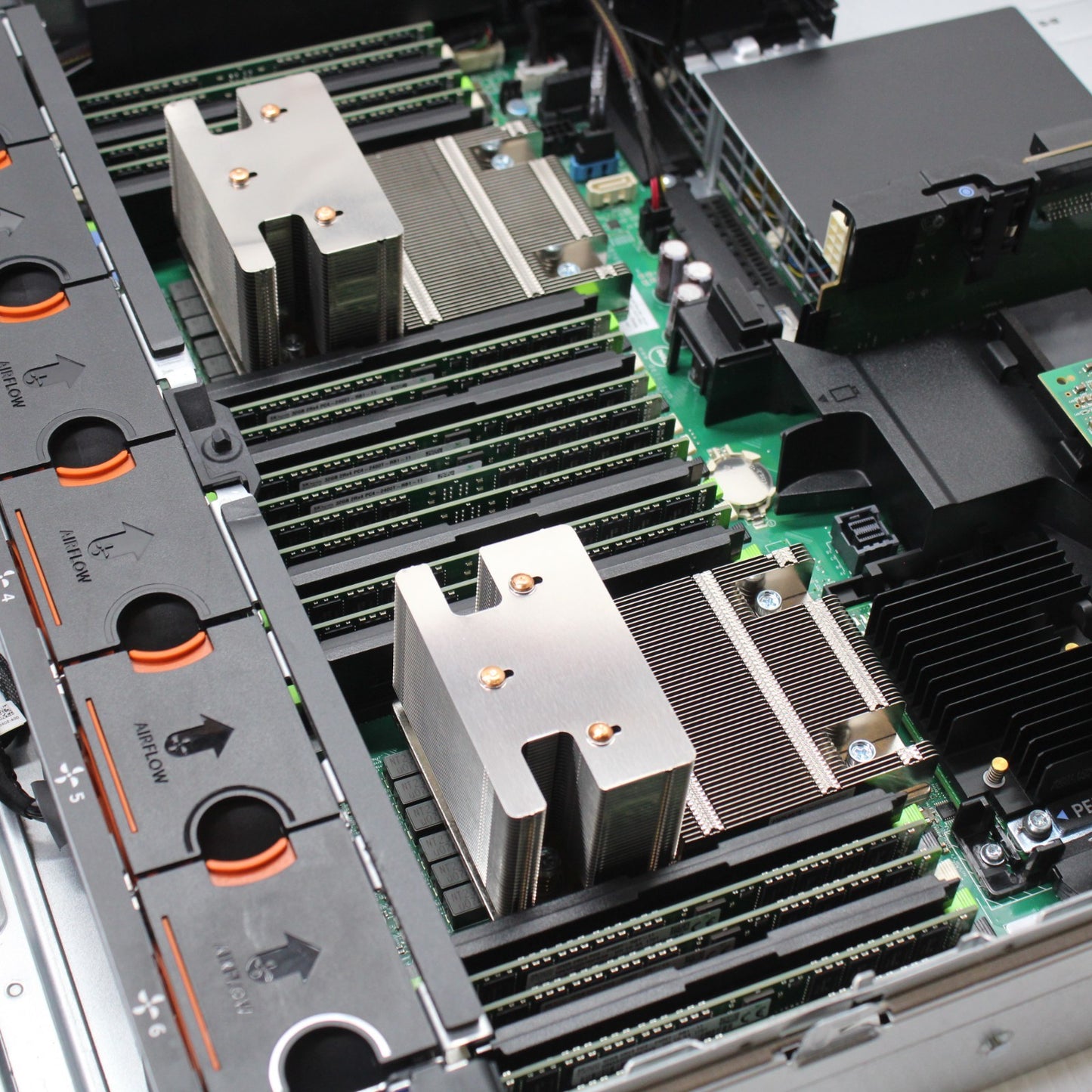 Dell PowerEdge R730 2U Server 2x Intel Xeon E5 2650 512GB DDR4 2x 1.2TB SAS HDD