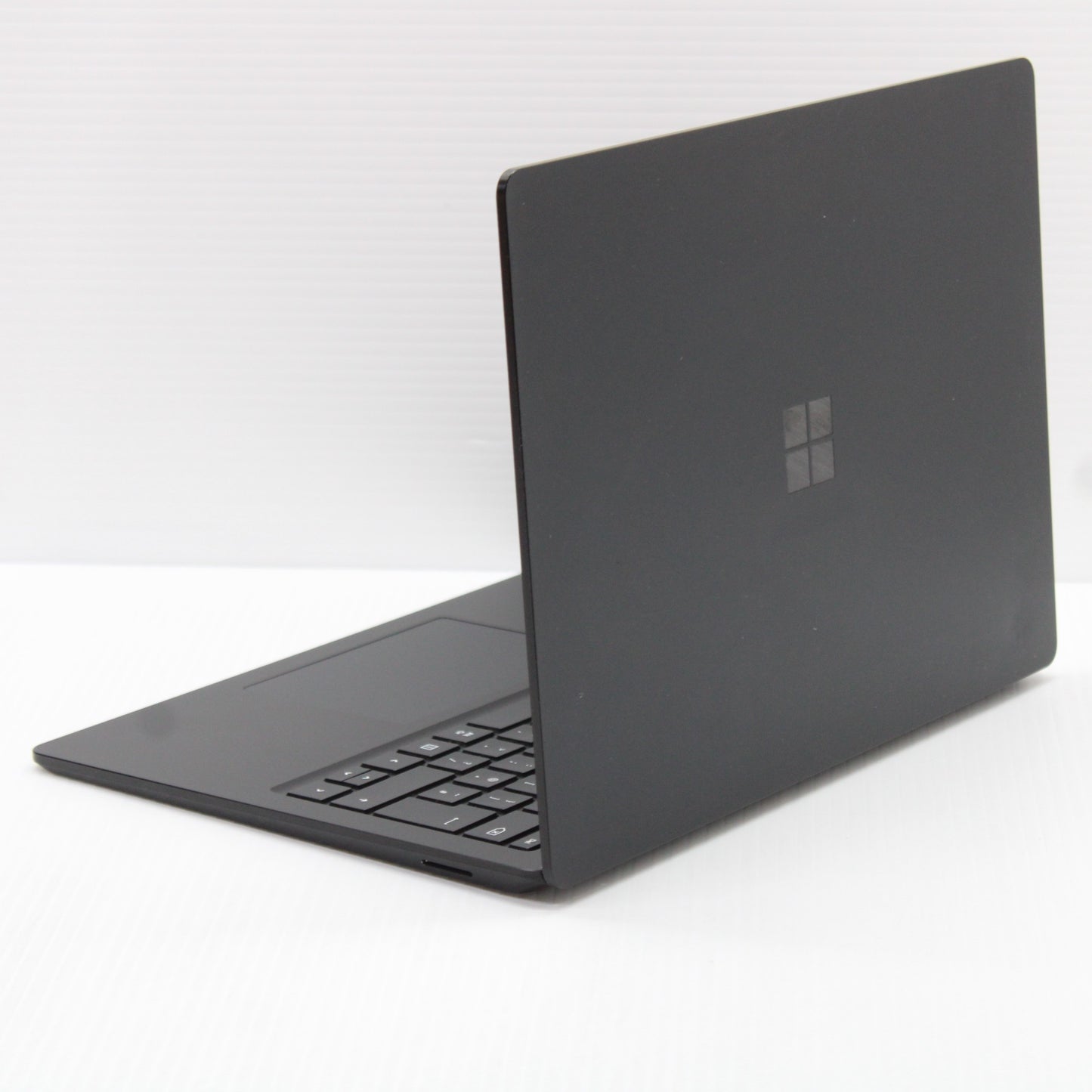 4e4672ca42b34564df6ebf1afd37fe70