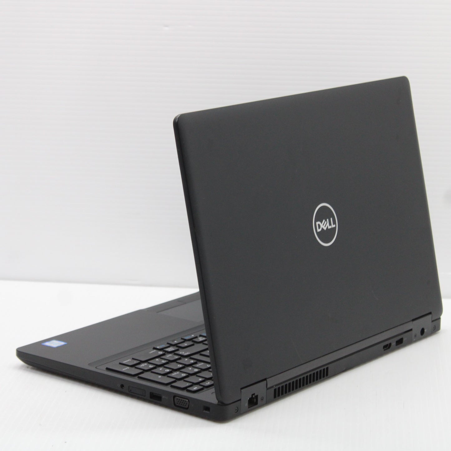 5b448017de01039b890f53893a59333b