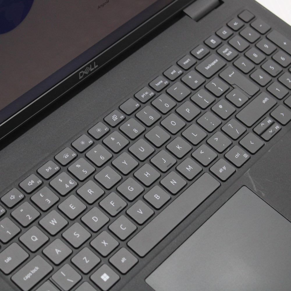 Dell Latitude i5 Laptop 15.6 in 3520 16GB RAM 256GB NVMe Intel 1135G7 Windows 11