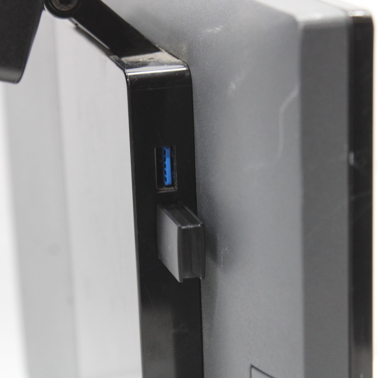 c76defbbeadfa7ed905ee88893d4be79