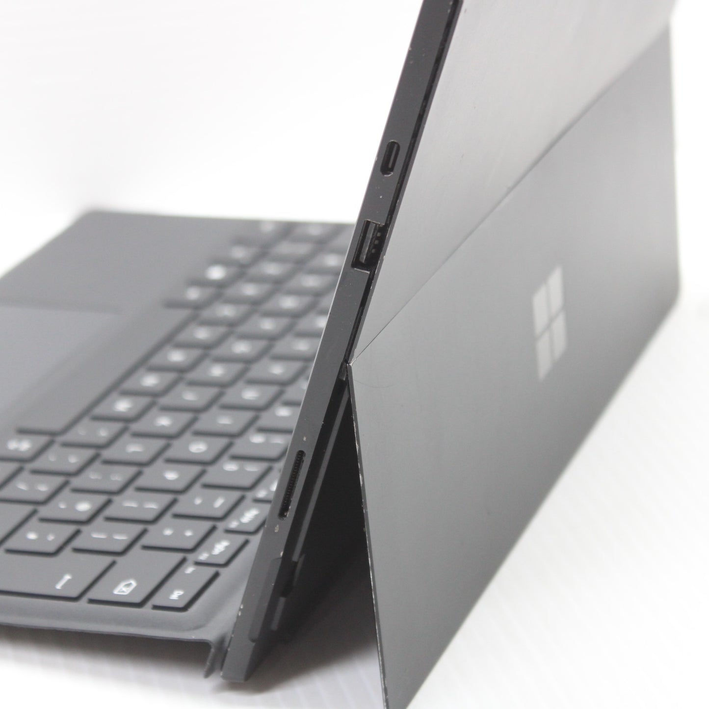 d3518824111a23f7e312d53a72587142