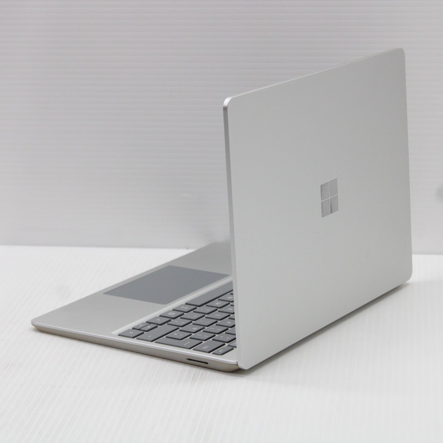 1d3006d0b6f84e1b4a1d6159fca79c23