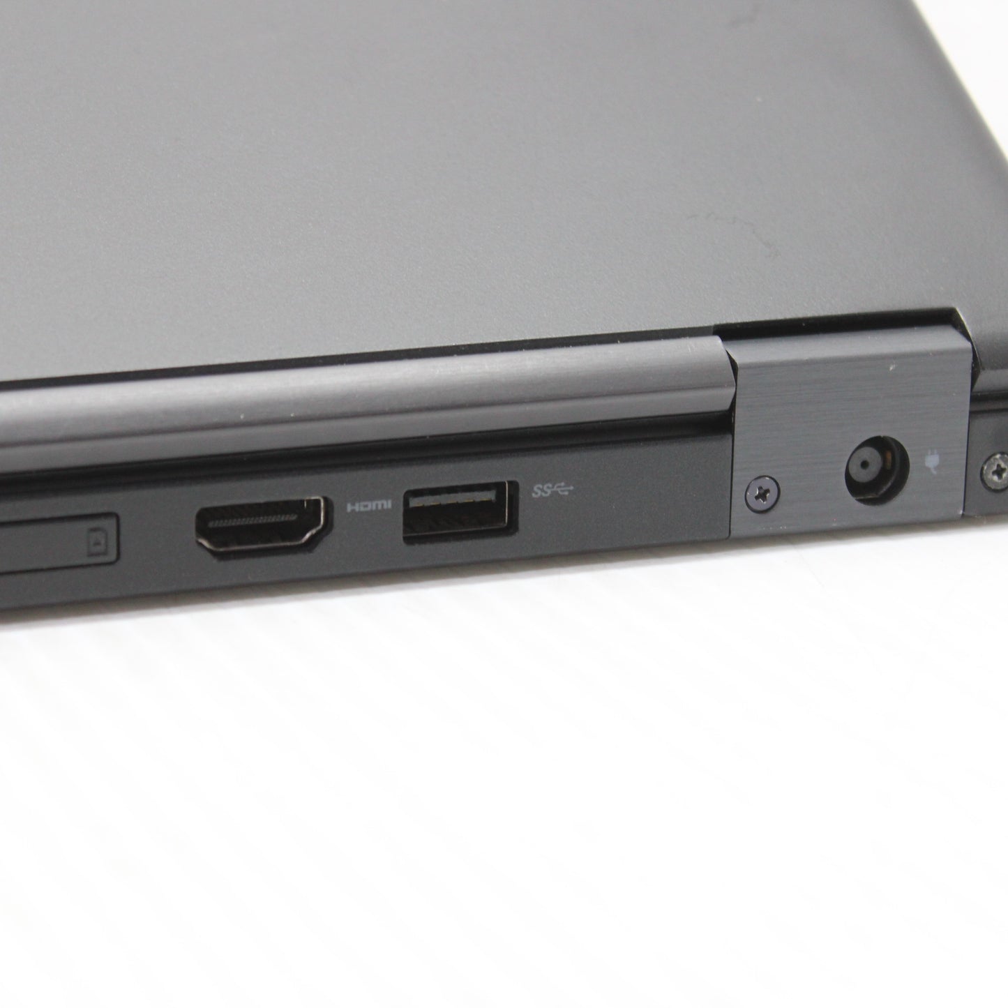Dell Latitude i7 Laptop 14 inch 5490 12GB RAM 256GB SSD Intel 8650U WIndows 11