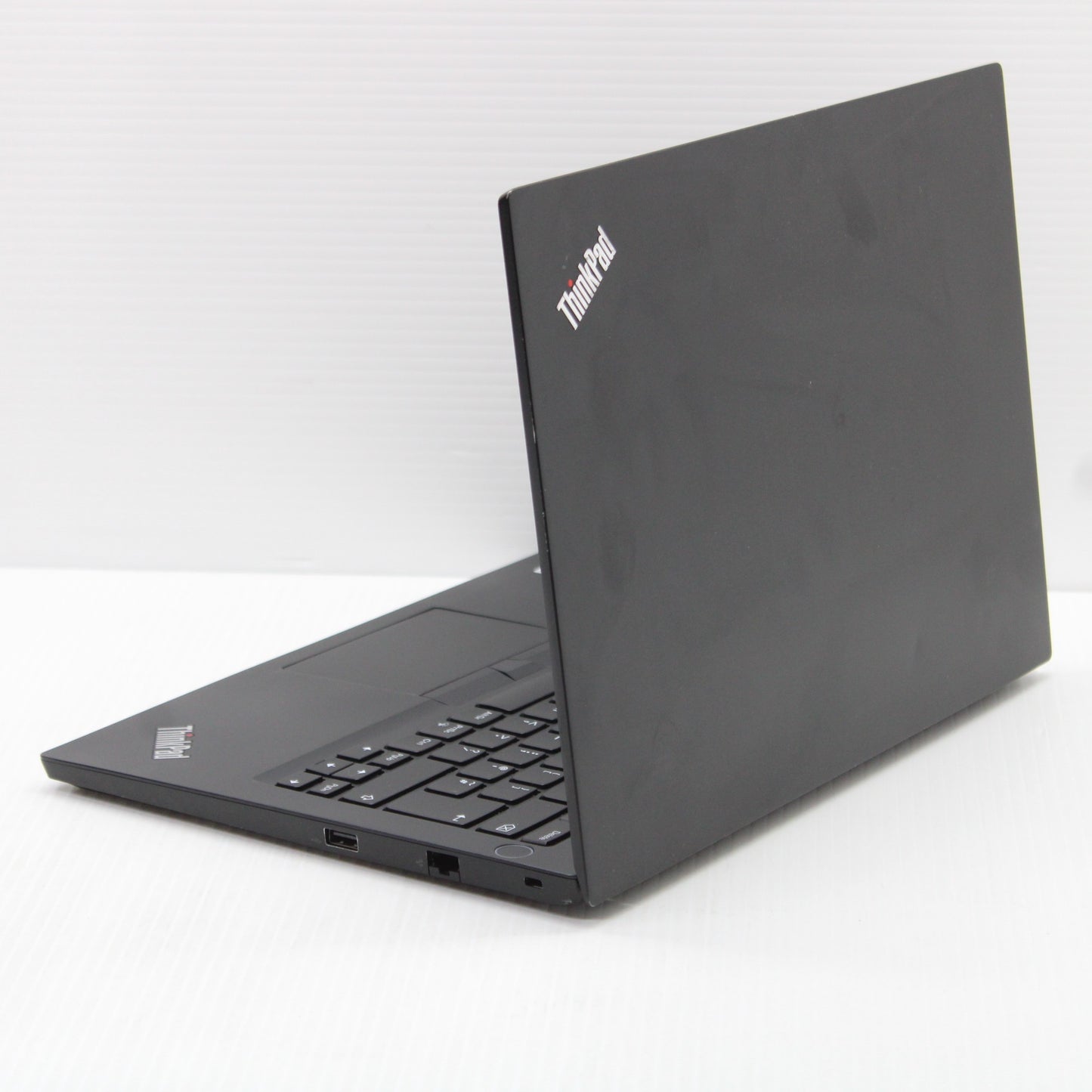 f33e1321060c728f119768015c28aba5