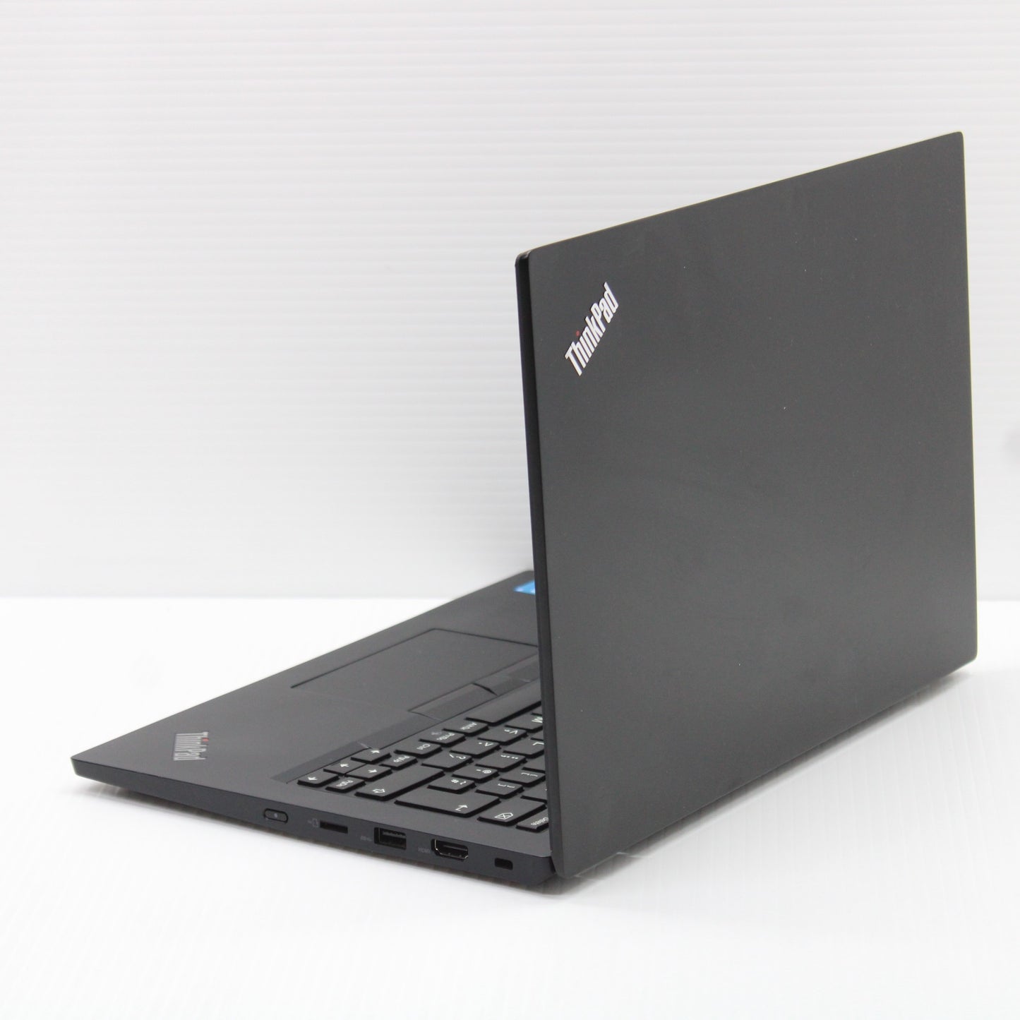 32d12e05e302b5e50a62453b2e31a89f