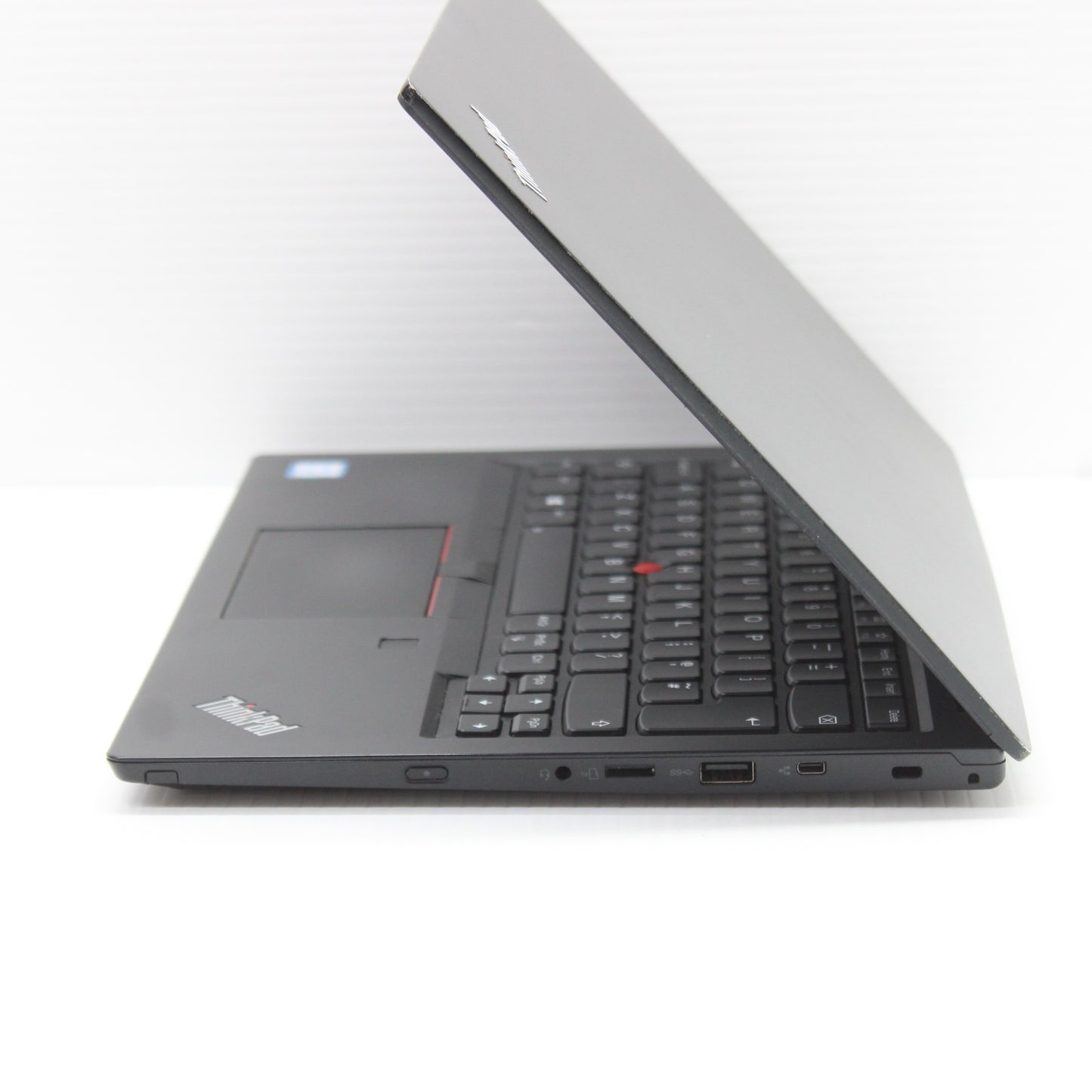 d37c0a19da6b6afb35a6bb8e48276435