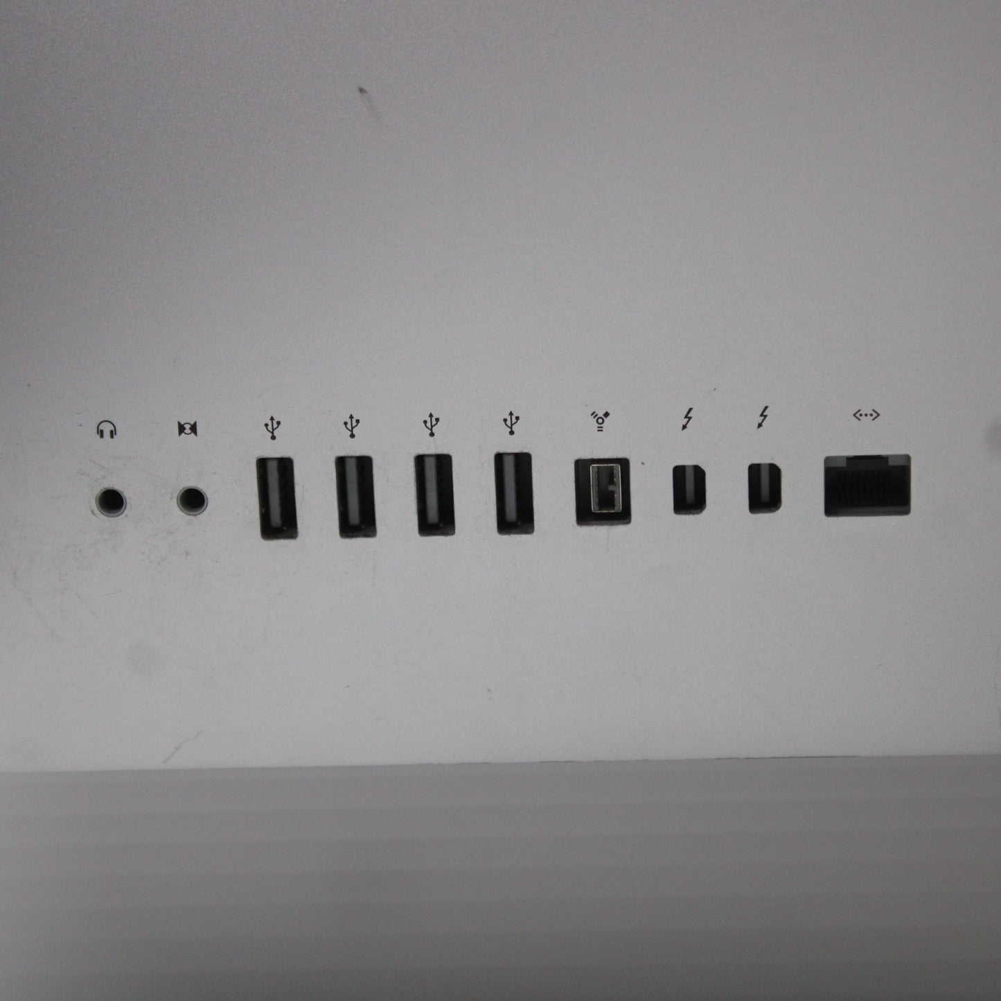 5b9a76d6eba3c947d68f030db676c7b7