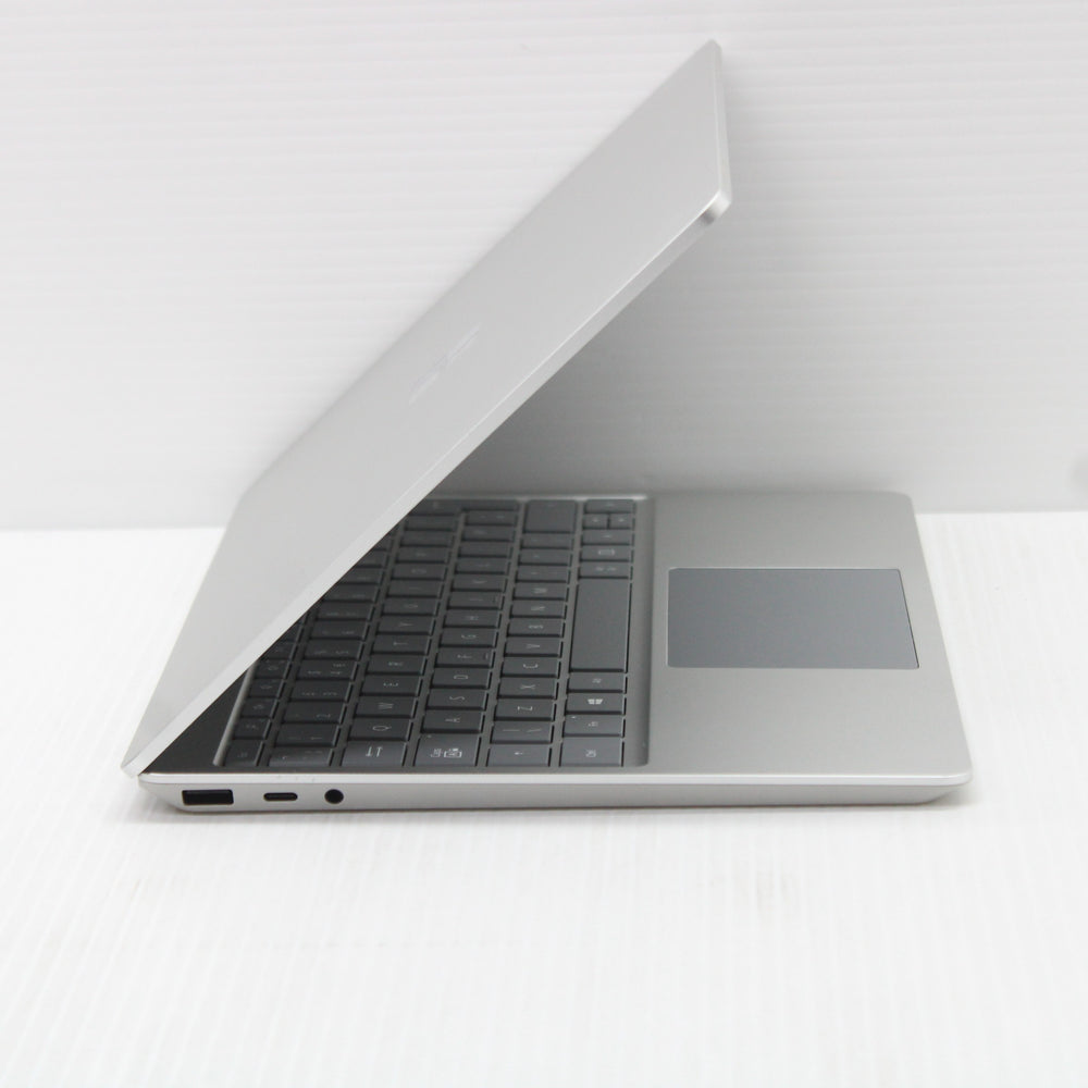 69b3e42a57ac75545a560649c5b95bc9