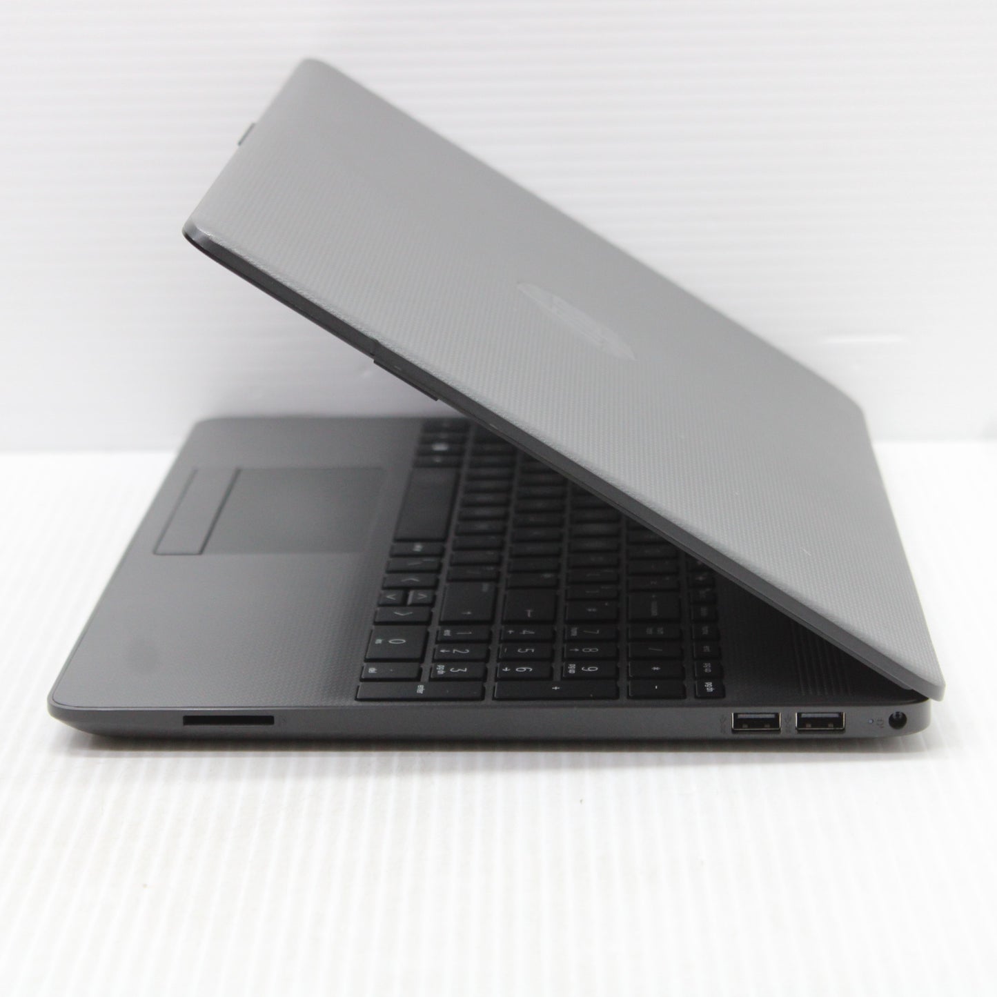 HP NoteBook Ryzen 5 Laptop 15 in 255 G9 8GB RAM 256GB NVMe AMD 5625U Windows 11