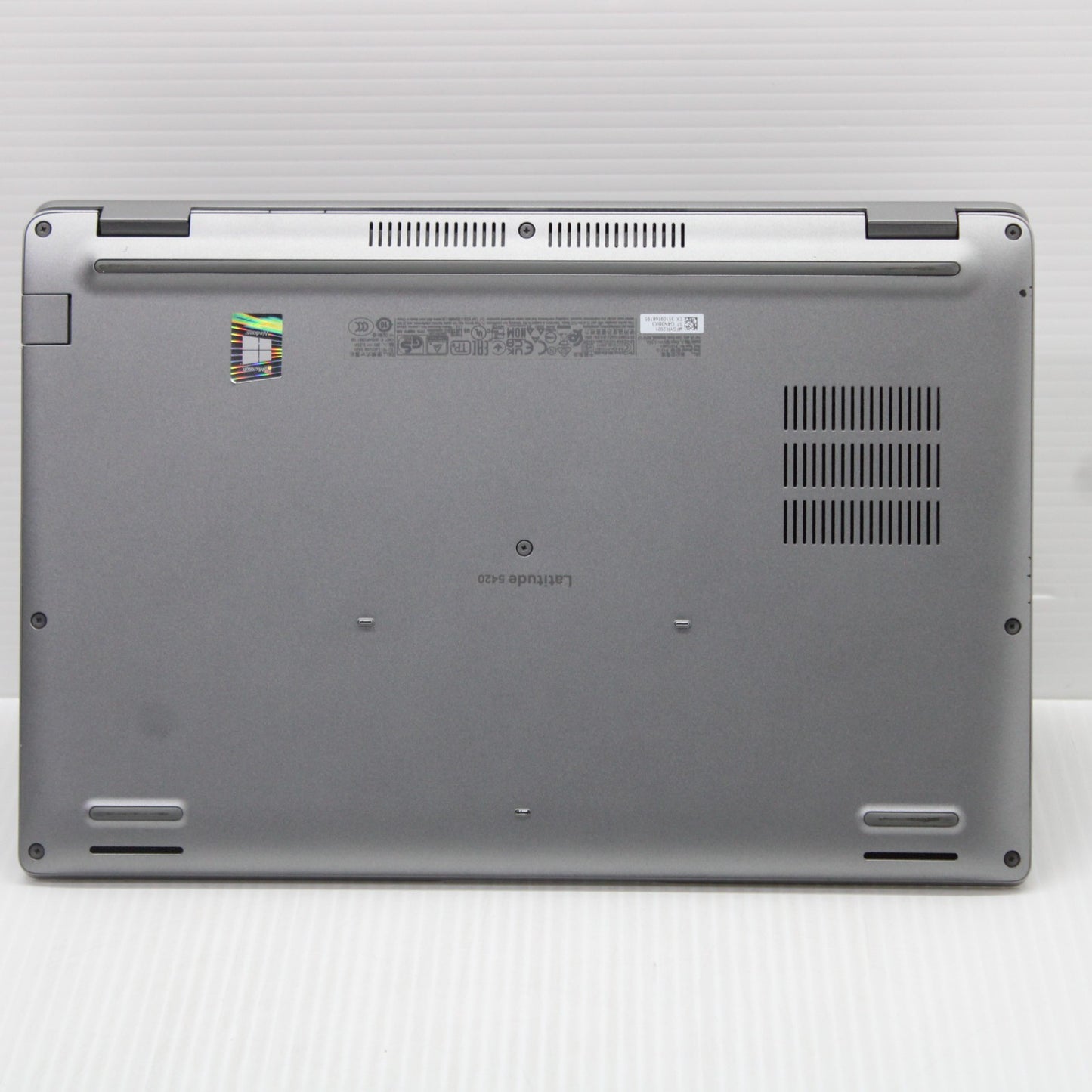 a2adec1ac56799e470a7d806244e1824