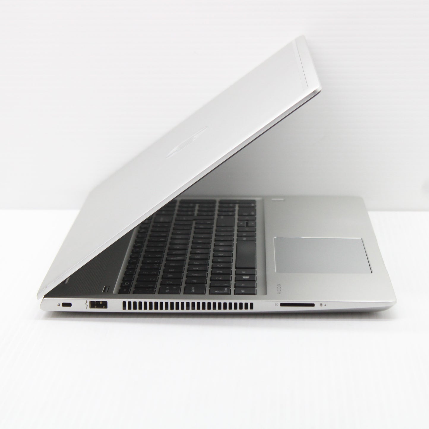 8b840d070f65d4617e0fc89221e60007