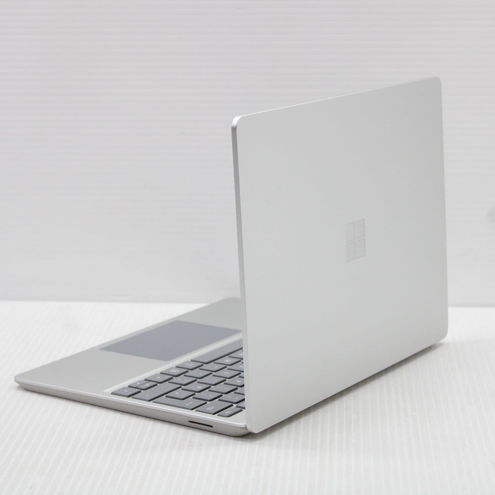 0e5e0a5862f27eb3cdc0a1b67534e72d