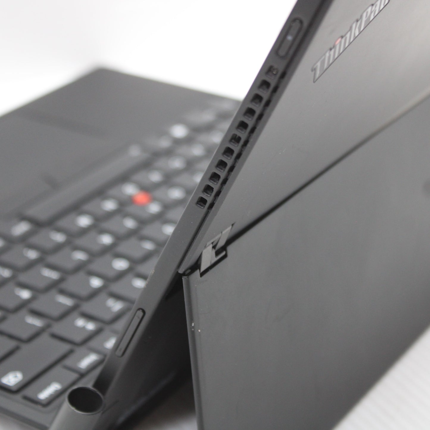 5db87ad0b1c06213f9e1c18b21996523