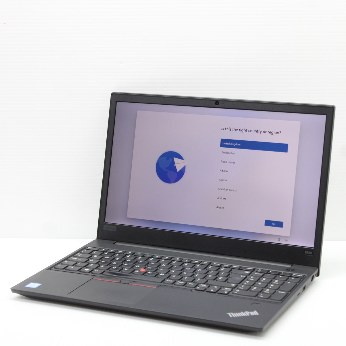 Lenovo ThinkPad i5 Laptop E580 15.6 in 8GB RAM 250GB SSD Intel 8250U Windows 11