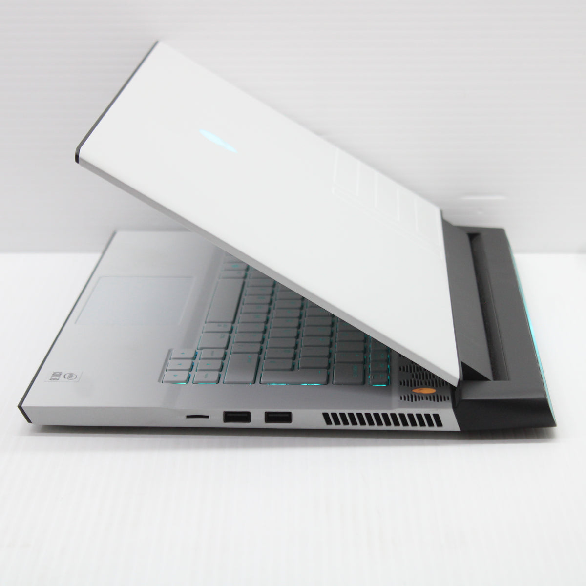Alienware M15 R4 i9 Gaming Laptop 4K OLED 32GB RAM 2TB NVMe 10980HK RTX 3080