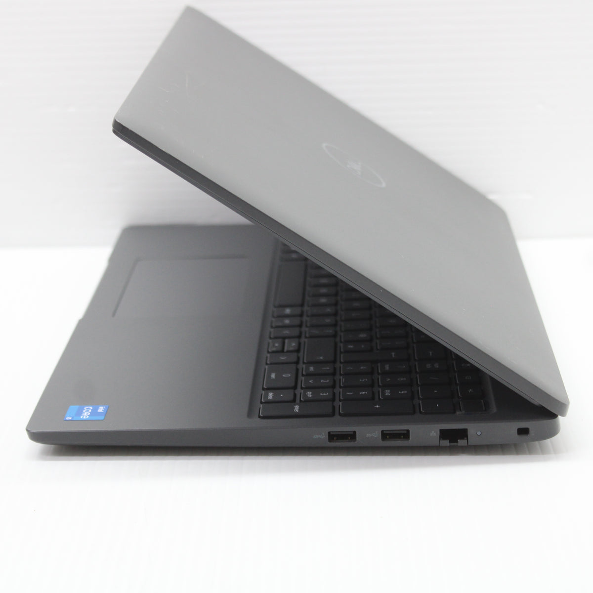 Dell Latitude i5 Laptop 3540 15.6 in 16GB RAM 256GB NVMe Intel 1335U Windows 11