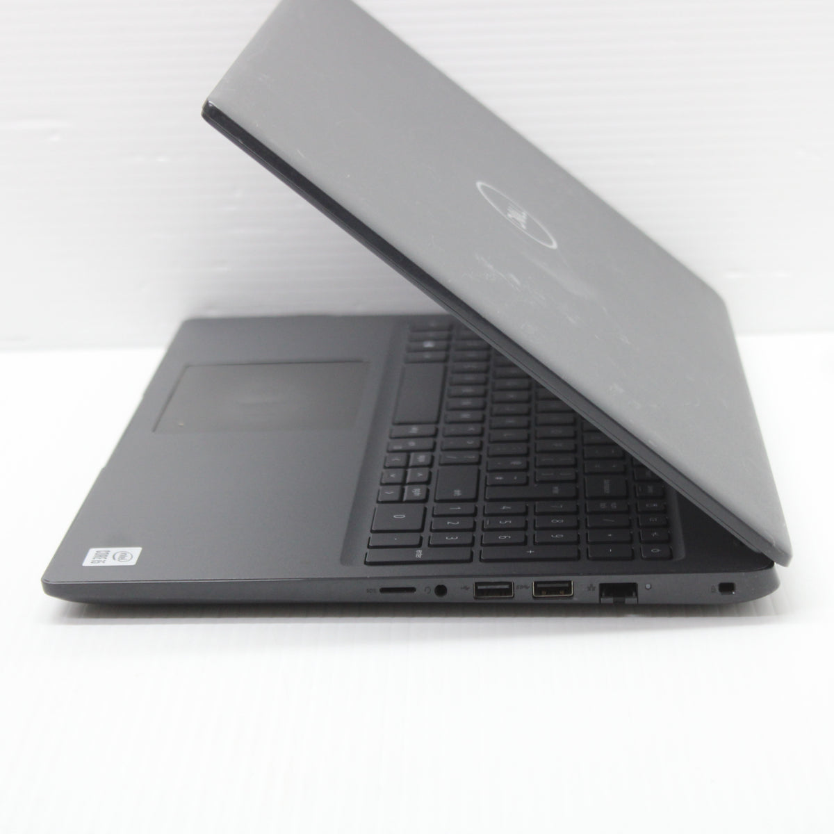 Dell Latitude i5 Laptop 3510 15.6 in 8GB RAM 256GB NVMe Intel 10210U Windows 11