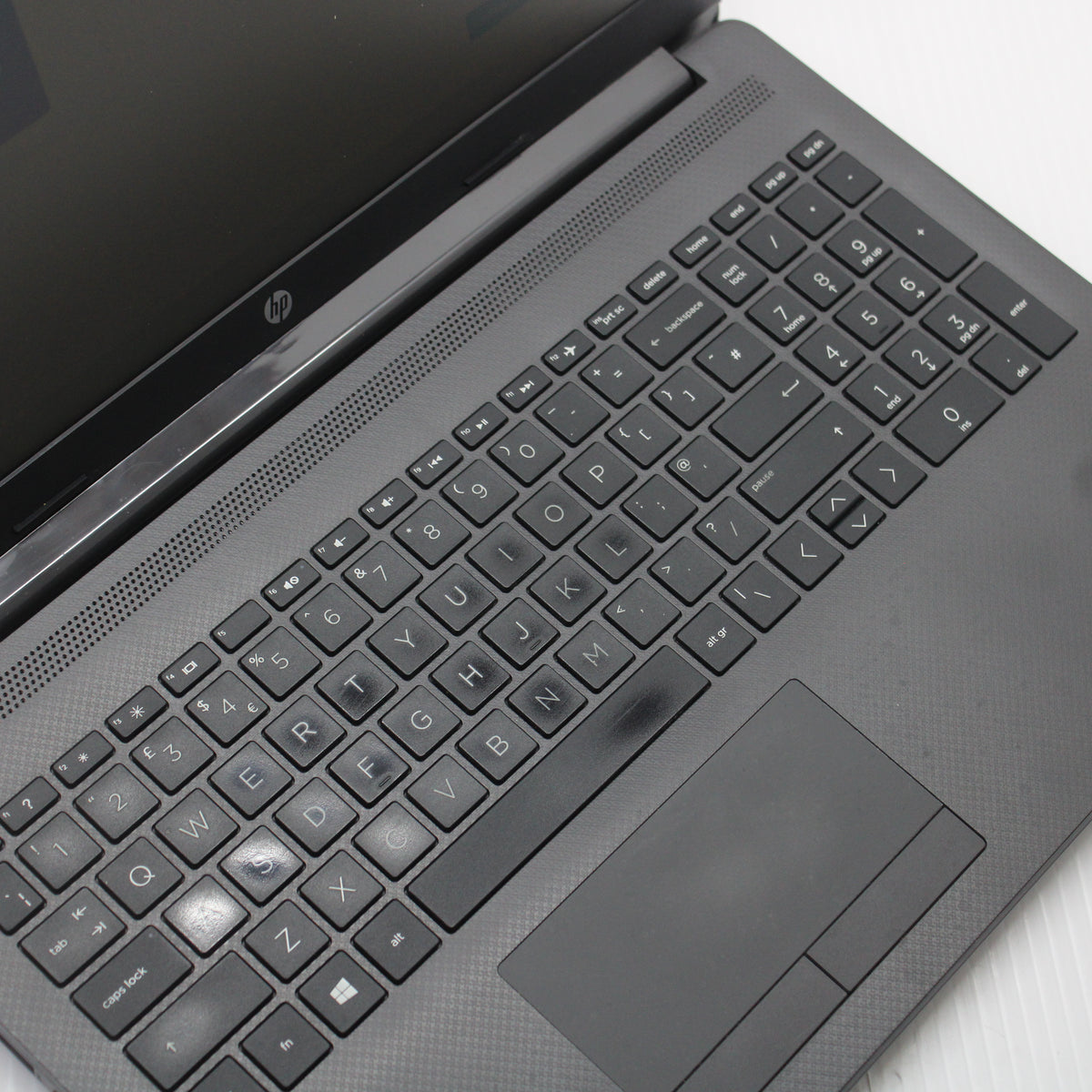 HP NoteBook 255 G7 15.6 inch 8GB RAM 256GB SSD AMD Ryzen 3 3200U Windows 11