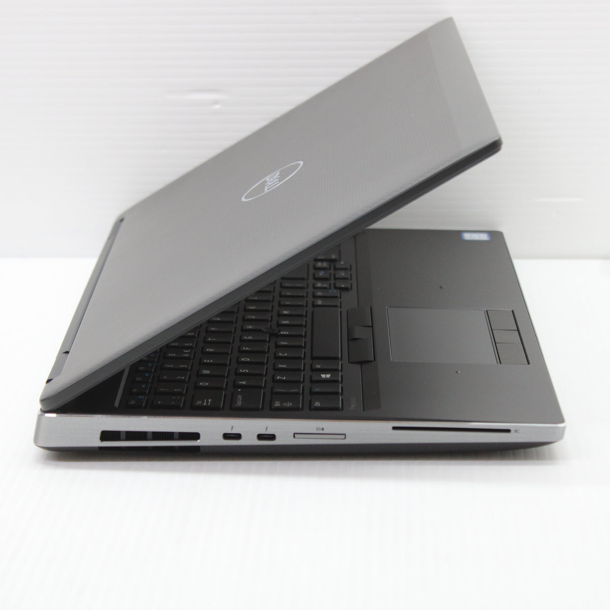 Dell Precision i7 Laptop 7540 15 in 16GB RAM 512GB NVMe Intel 9850H Quadro T1000