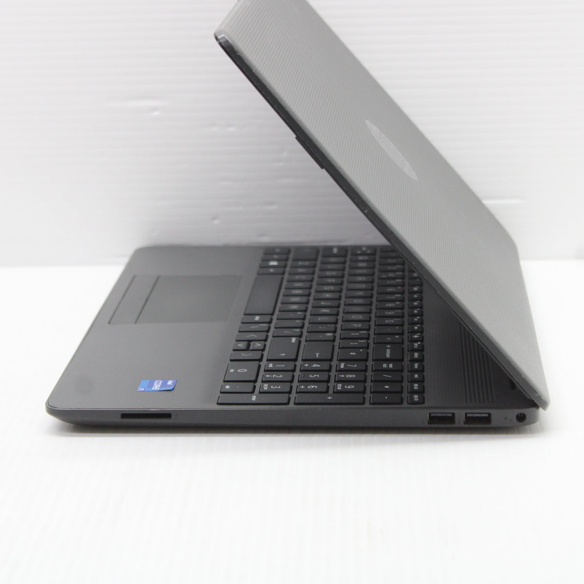 HP NoteBook i7 Laptop 250 G8 15.6 in 16GB RAM 256GB NVMe Intel 1165G7 Windows 11