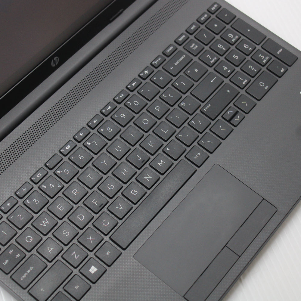 HP NoteBook i5 Laptop 250 G8 15.6 in 8GB RAM 256GB NVMe Intel 1035G1 Windows 11