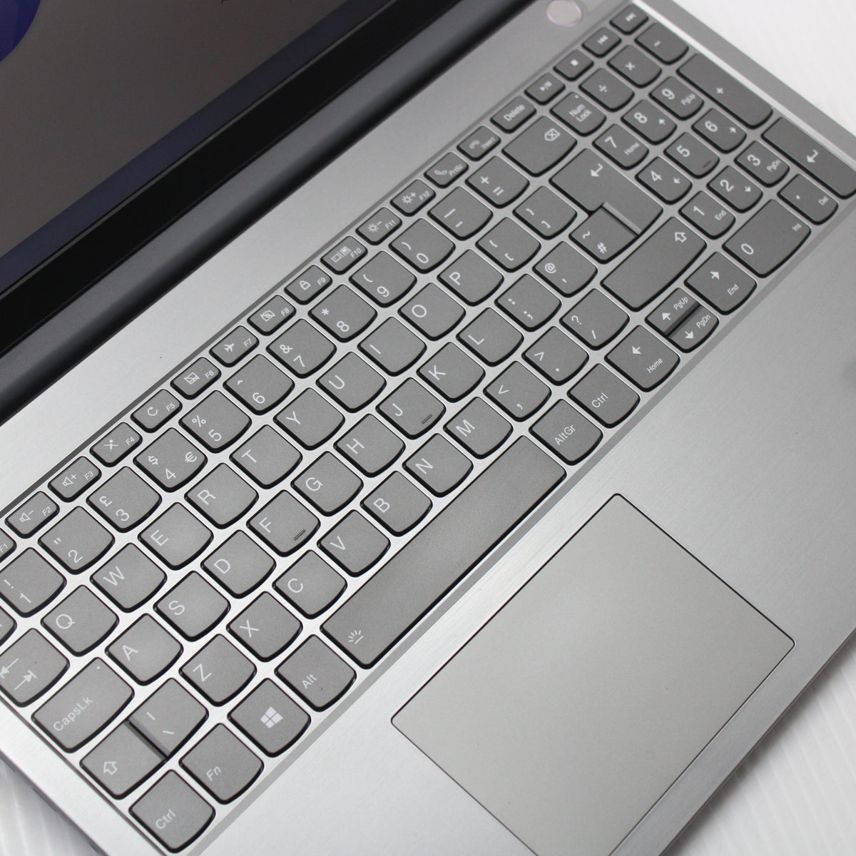 Lenovo ThinkBook i5 Laptop 15-IIL 15.6 in 8GB RAM 256GB NVMe SSD Intel 1035G1