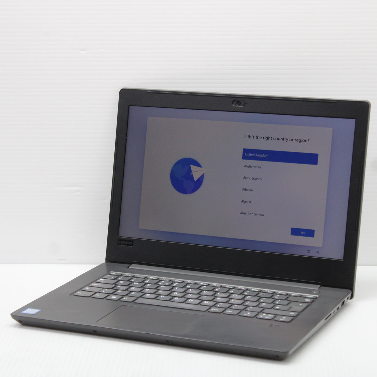Lenovo V330 i5 Laptop 14 inch 8GB RAM 256GB NVMe SSD Intel 8250U Windows 11