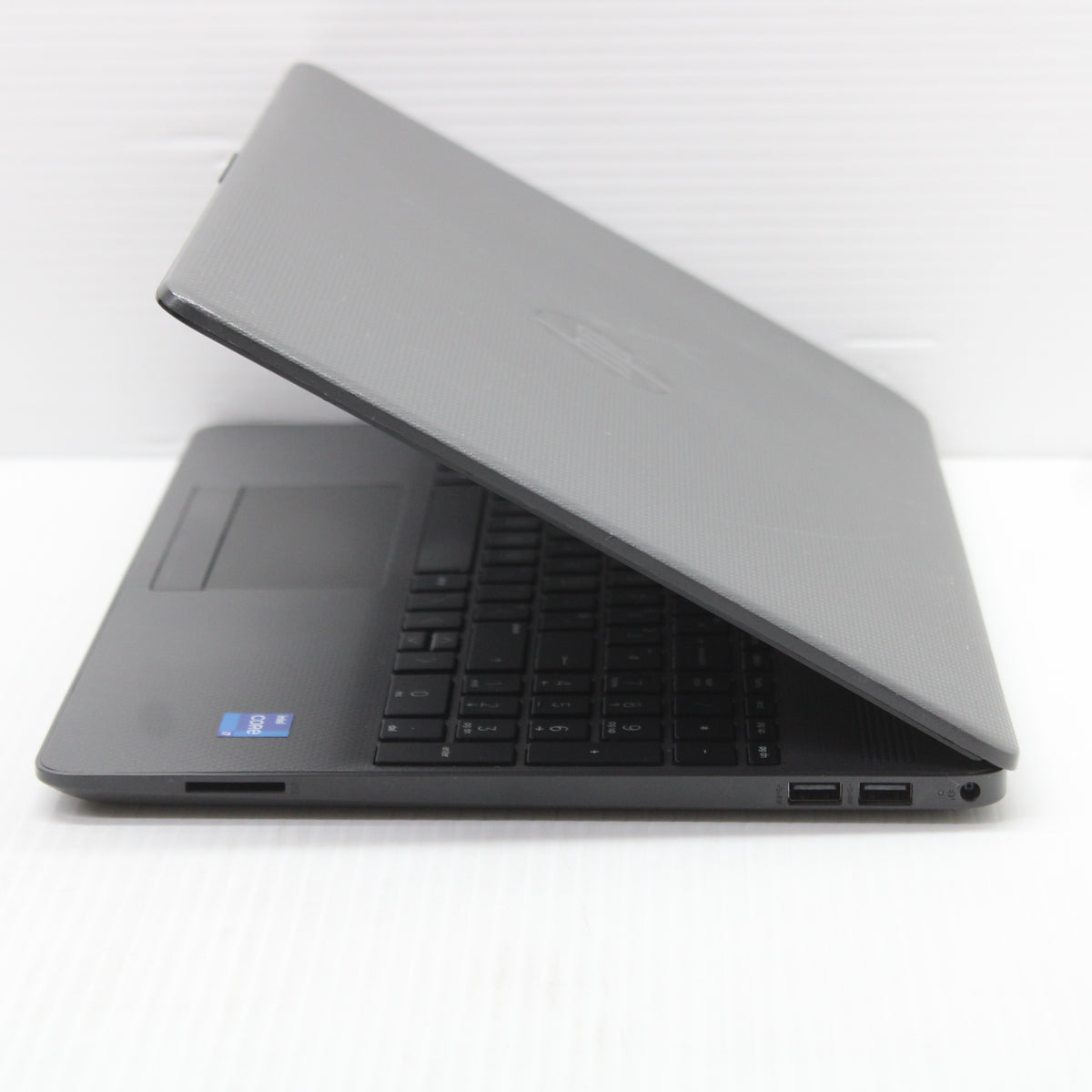 HP NoteBook i7 Laptop 250 G8 15.6 in 16GB RAM 256GB NVMe Intel 1165G7 Windows 11