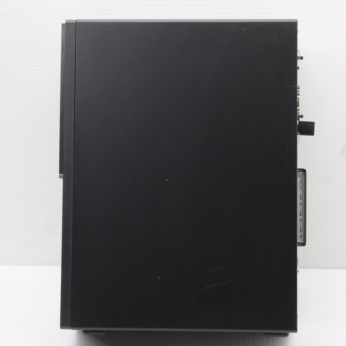 Lenovo V530 Desktop PC 8GB RAM 256GB NVMe SSD AMD Ryzen 3 2200G Windows 11