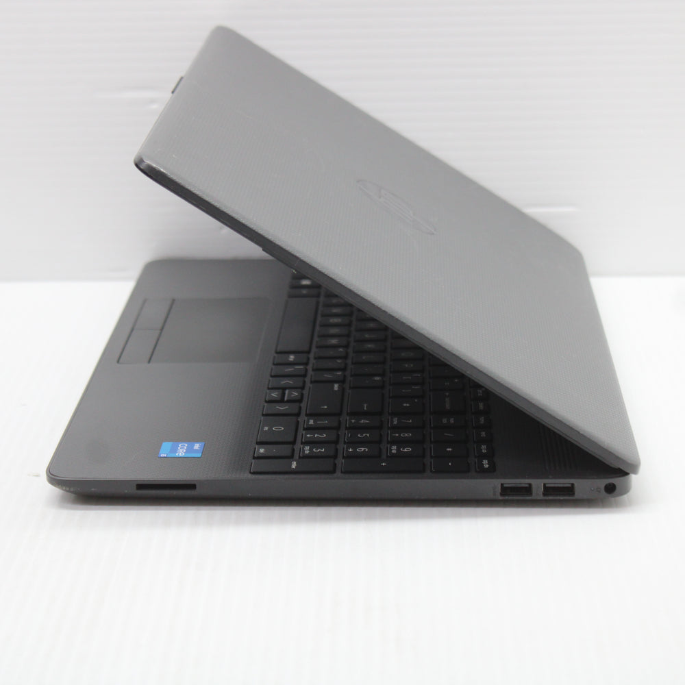HP NoteBook i5 Laptop 15.6 in 250 G8 16GB RAM 500GB SSD Intel 1135G7 Windows 1