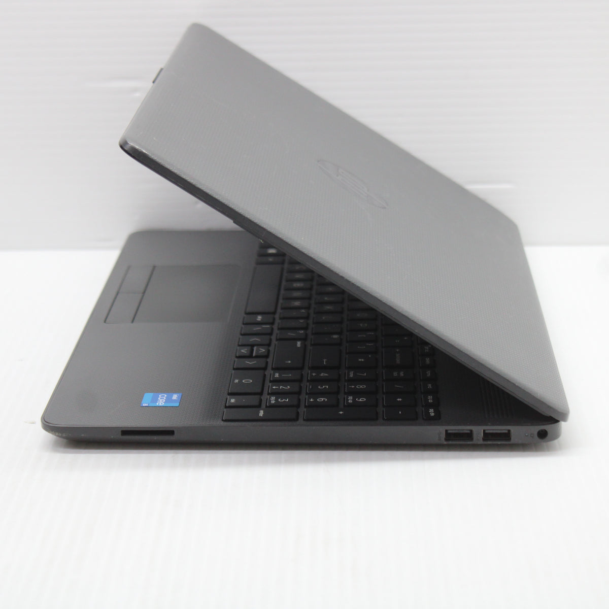 HP NoteBook i5 Laptop 15.6 in 250 G8 16GB RAM 500GB SSD Intel 1135G7 Windows 1