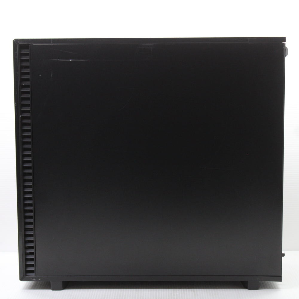 Gigabyte | TRX40 AORUS MASTER | Ryzen Threadripper 3970X | 128GB DDR4 2133MHz (4 modules) | 4TB SSD + 2TB NVMe SSD | Good - Refurbished