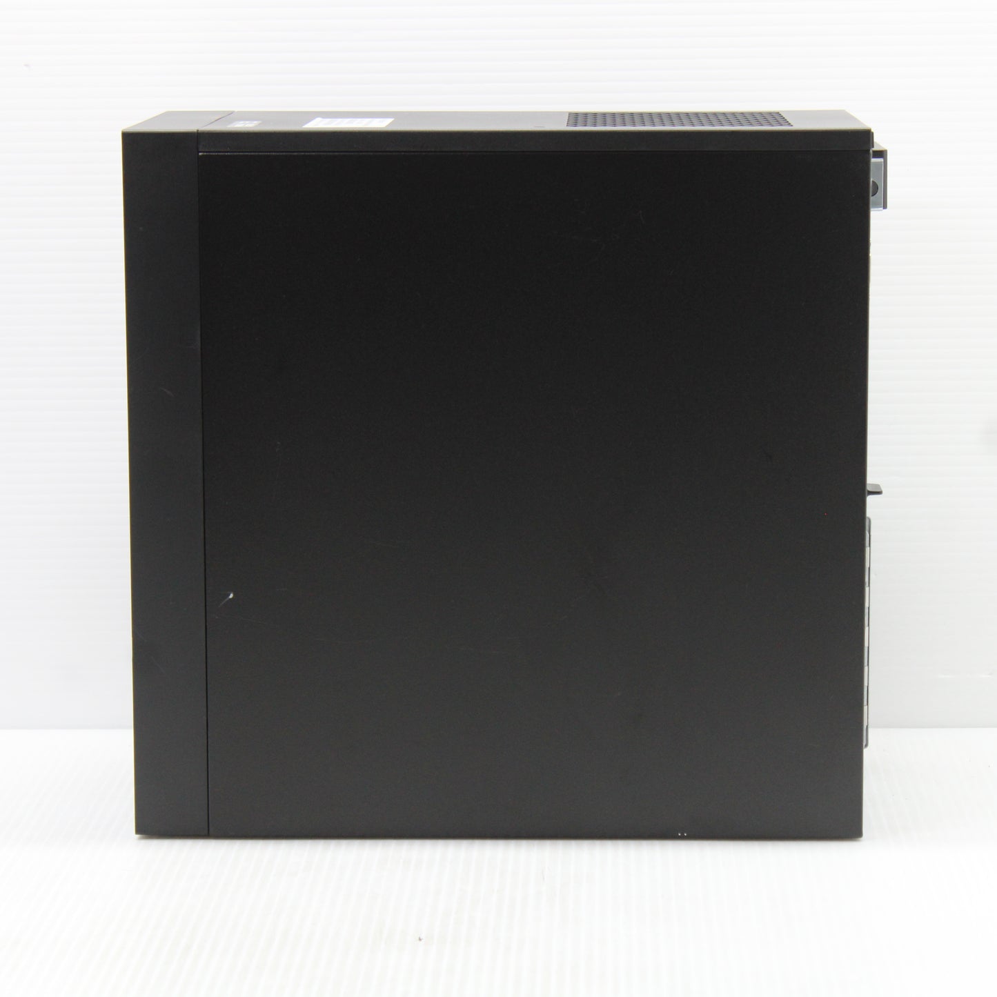 Dell | 3630 | i7-9700K | 32GB DDR4 2666MHz (2 modules) | 512GB NVMe SSD | Good - Refurbished