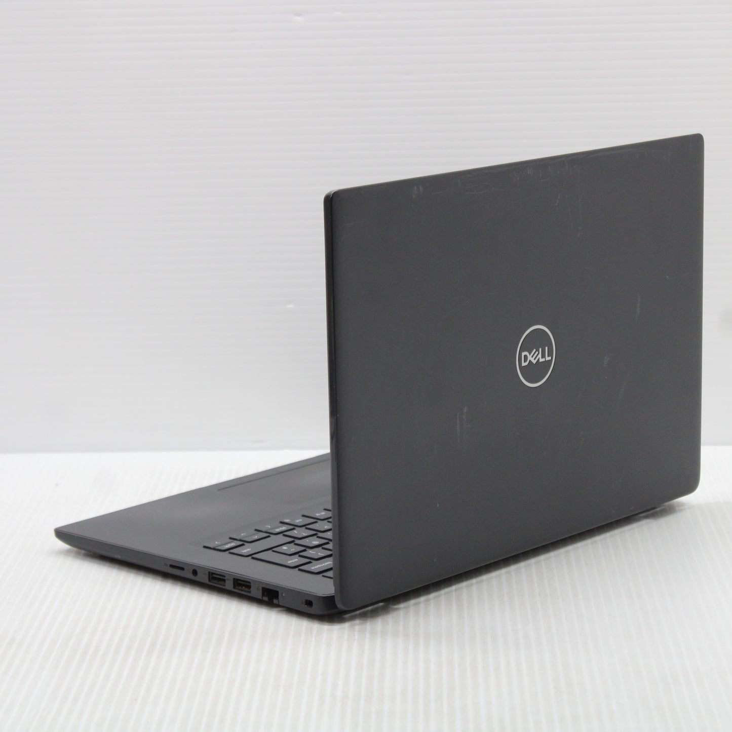 Dell | 3410 | i5-10210U | 8GB DDR4 3200MHz (1 module) | 256GB NVMe SSD | Used - Acceptable