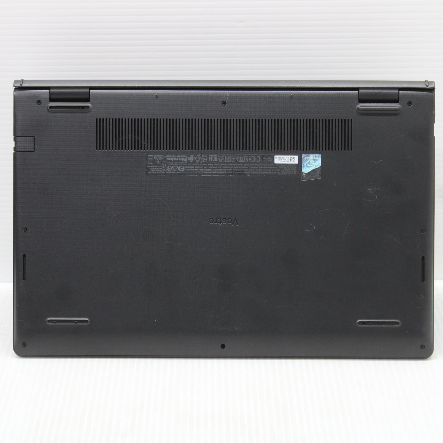 Dell | 15 3510 | 11th Gen i3-1115G4 | 8GB DDR4 3200MHz (1 module) | 256GB NVMe SSD | For parts or not working