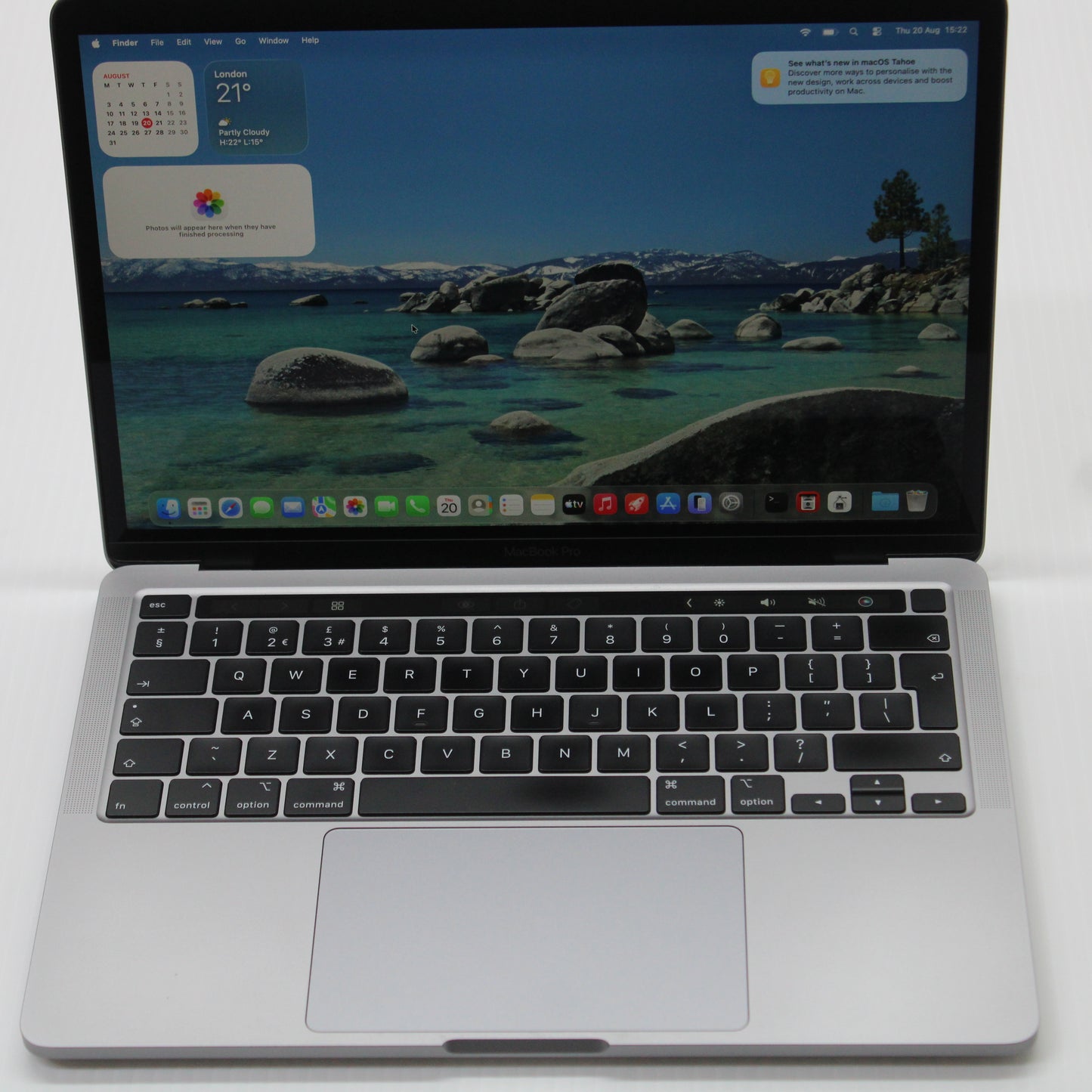 Apple MacBook Pro i7 (13-inch, 2020) 13.3 in 32GB RAM 1TB NVMe macOS Tahoe
