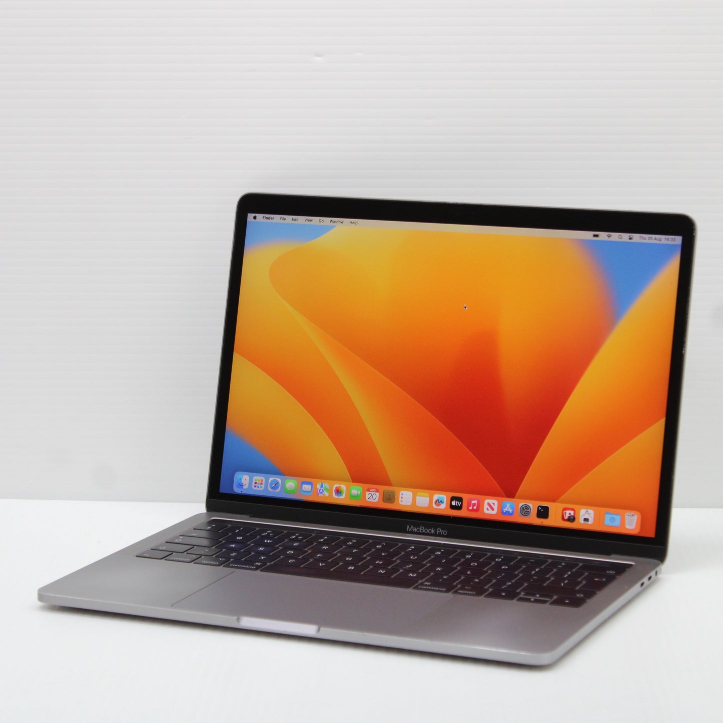 Apple MacBook Pro i7 (13-inch 2017) 13.3 in 16GB RAM 500GB NVMe macOS Ventura